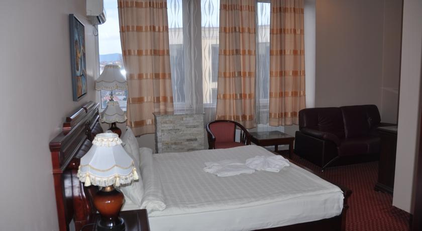 Hotel Royal Πρίστινα Εξωτερικό φωτογραφία