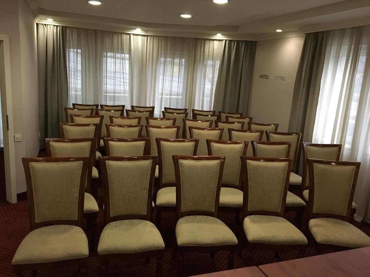 Hotel Royal Πρίστινα Εξωτερικό φωτογραφία