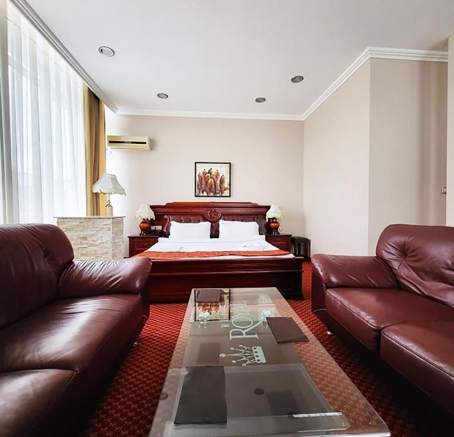 Hotel Royal Πρίστινα Εξωτερικό φωτογραφία